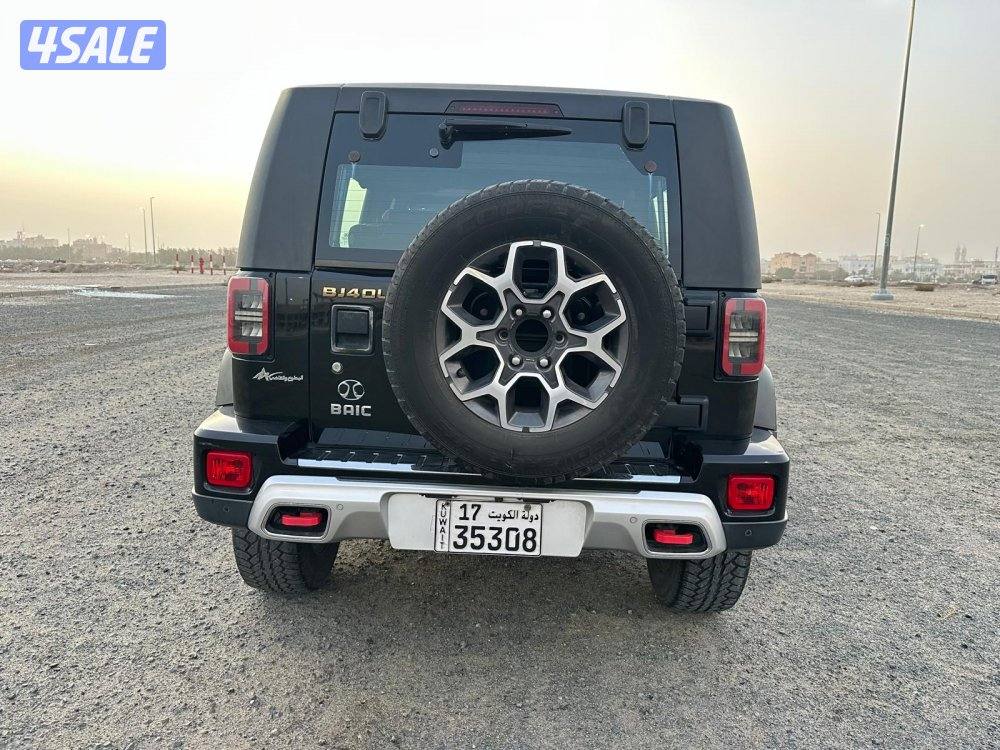 جيب بايك BJ40 L موديل ٢٠٢٠ صبغ وكالة2