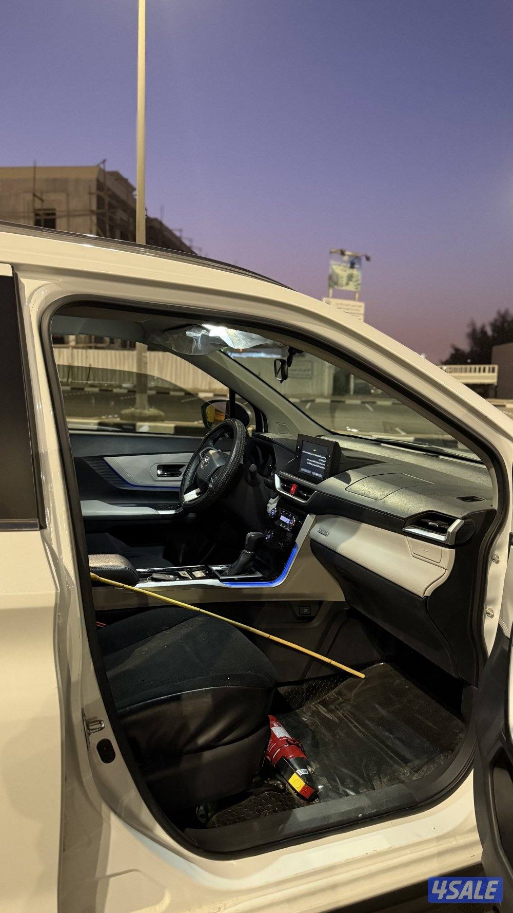 للبيع تيوتا فيلوز 2023 صبغ الوكاله بالكامل شرط الفحص4