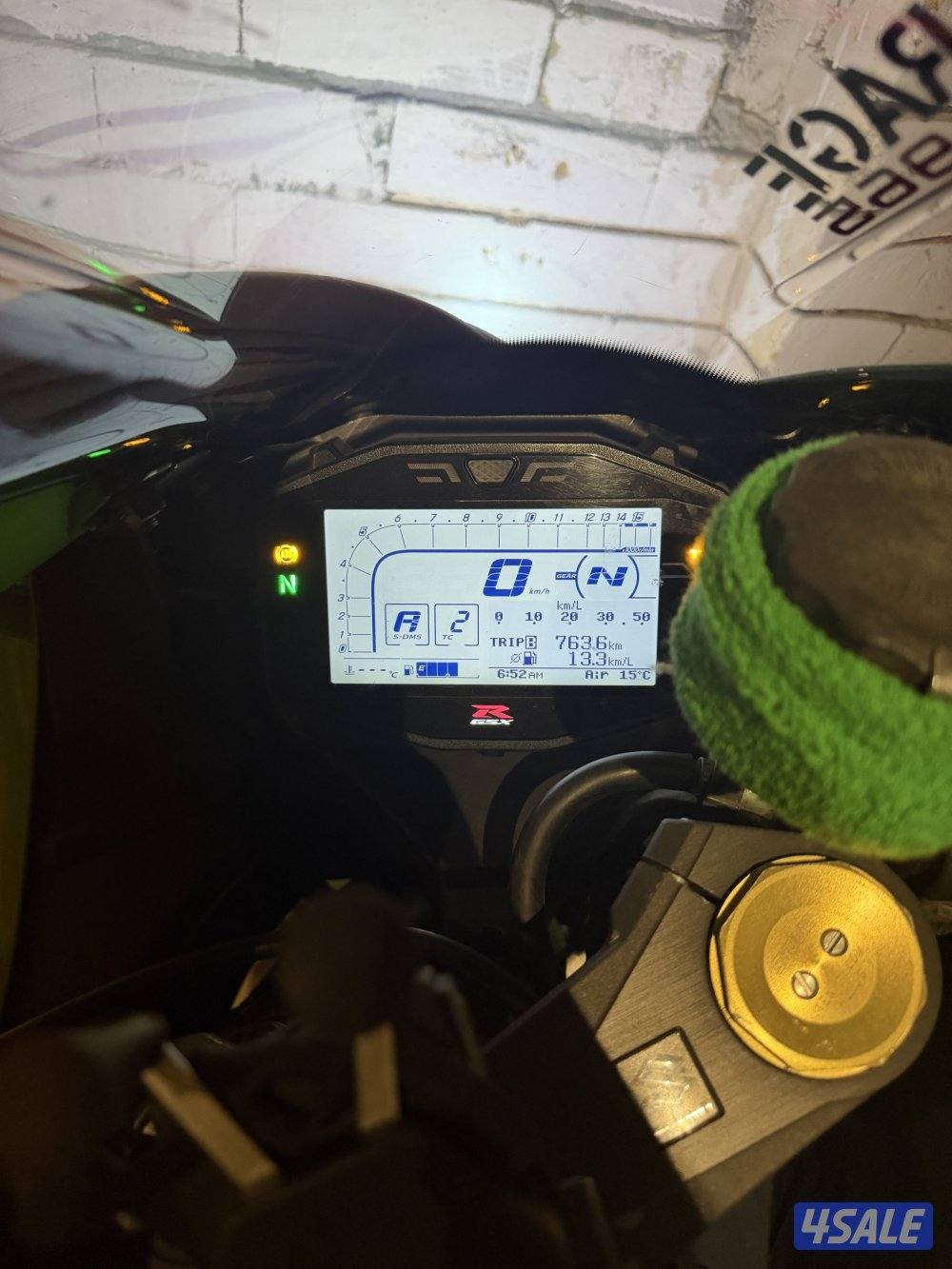 سيكل سوزكي r10001