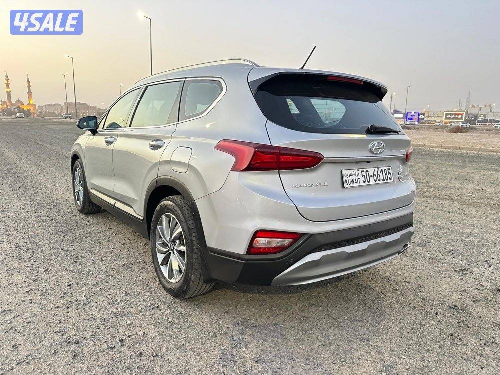 هيونداي سنتافي ٢٠١٩ بحالة ممتازة جداً6