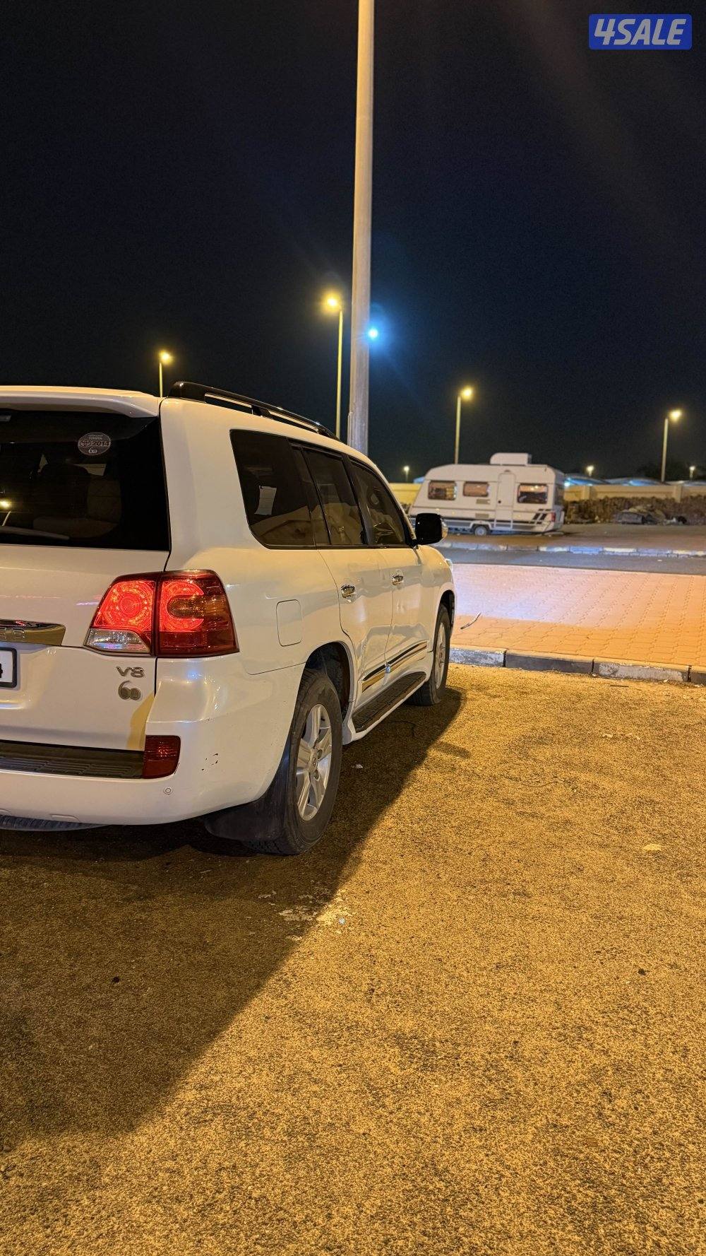 جيب لاند كروزر gxt 2014ماشي 280 الف شرط الفحص  المالك الاول5