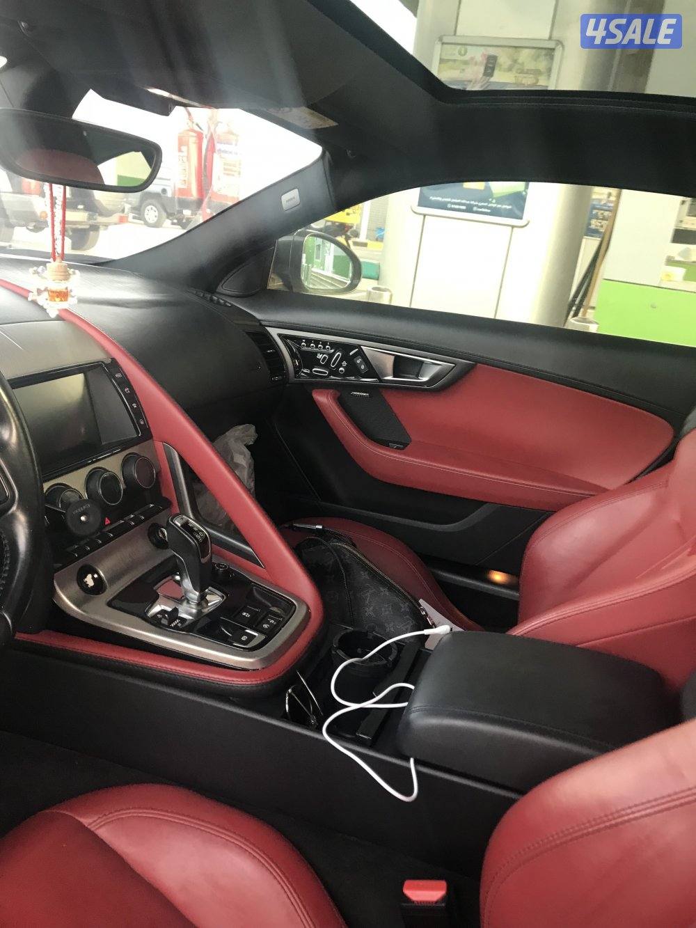 للبيع جاكوار f type9