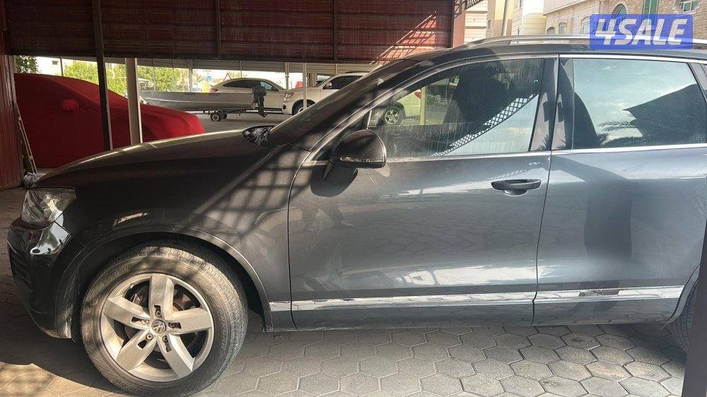 للبيع جيب طوارق ٢٠١٥5