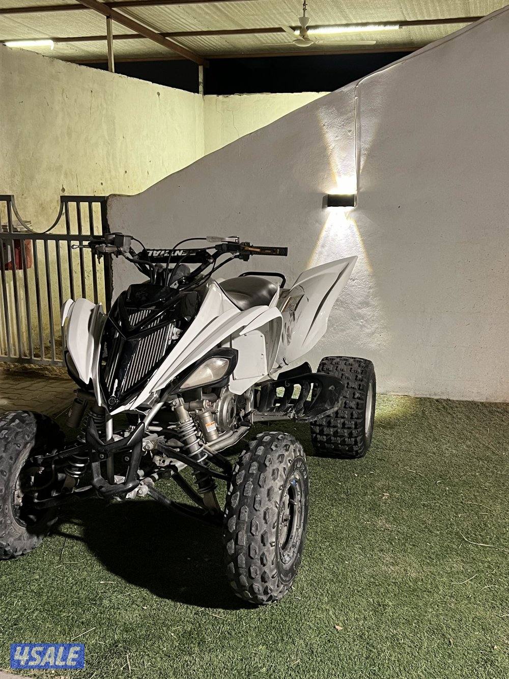 للبيع رابتر 700 عليه كام ستيج 4 وبستن ويسكو وجهاز عيار موديل 20134