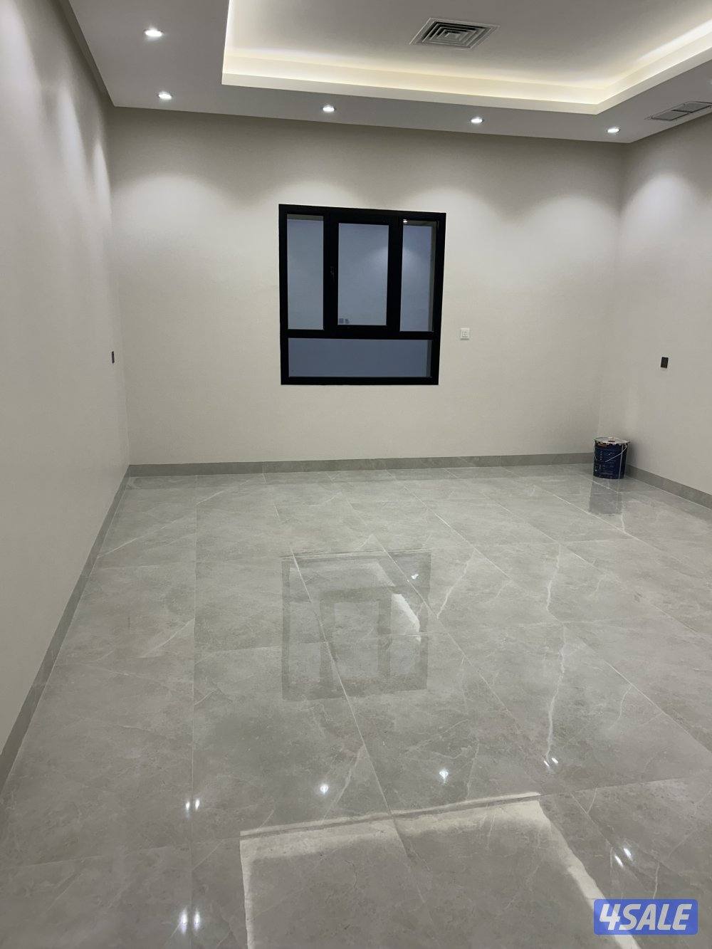 للايجار شقه بالمطلاع n1 ٣غرف وصاله و٣ حمامات مدخل ومخرج سهل3