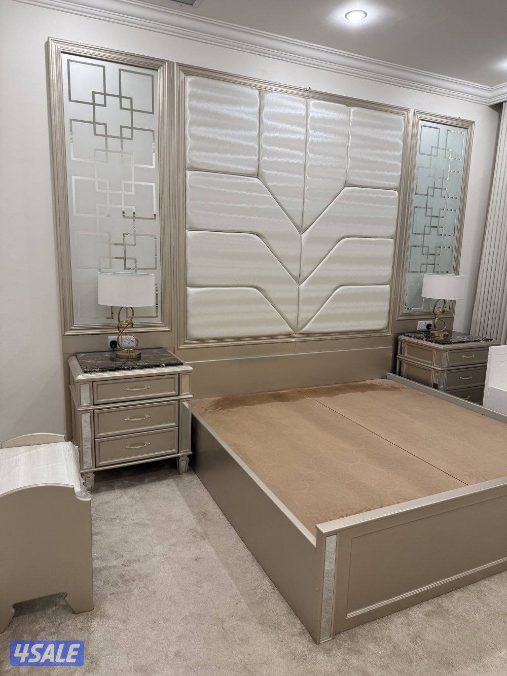 اثاث شقه غرفة نوم + صالة + بردات + مناظر + لوحة + زوالي + كبتات8