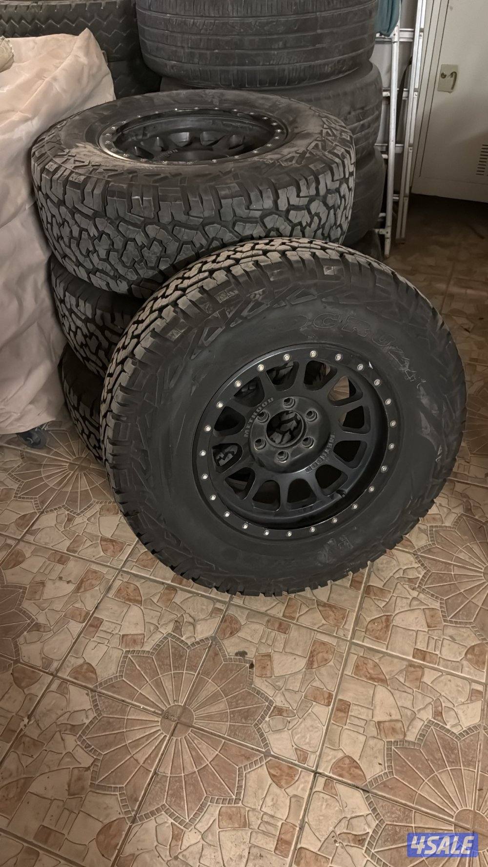 للبيع رنقات ميثود أصليات مع تواير ربع حجري جديد حجم 171