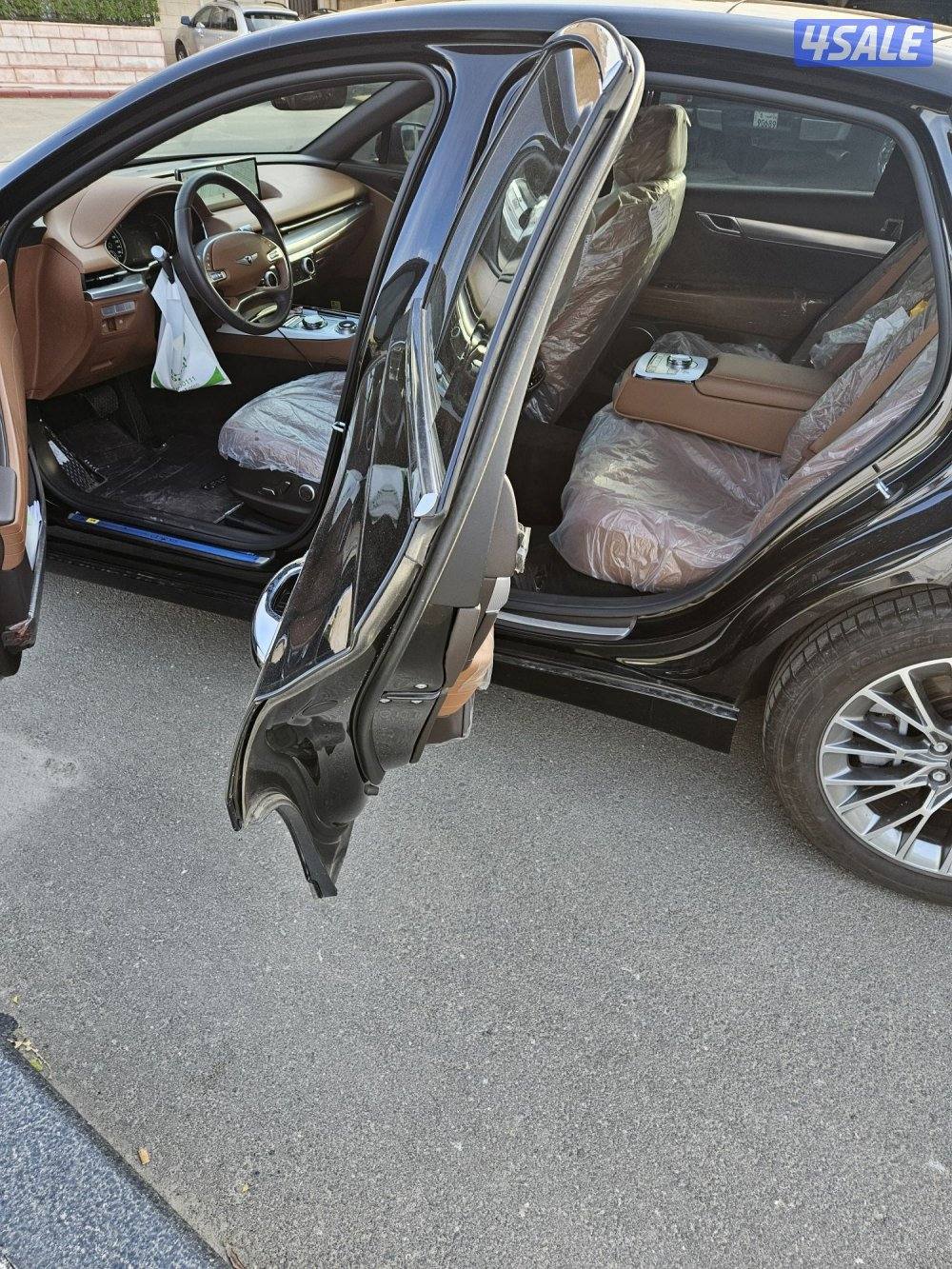 للبيع او البدل جنيسس G80 موديل 2024 بحالة الوكاله6