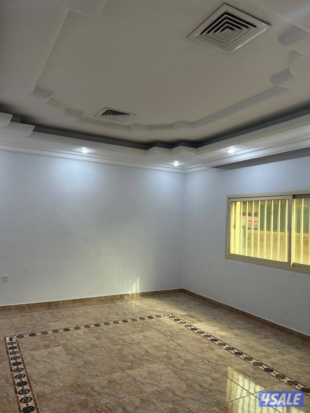 للايجار دور ارضي في ام الهيمان قطعه51