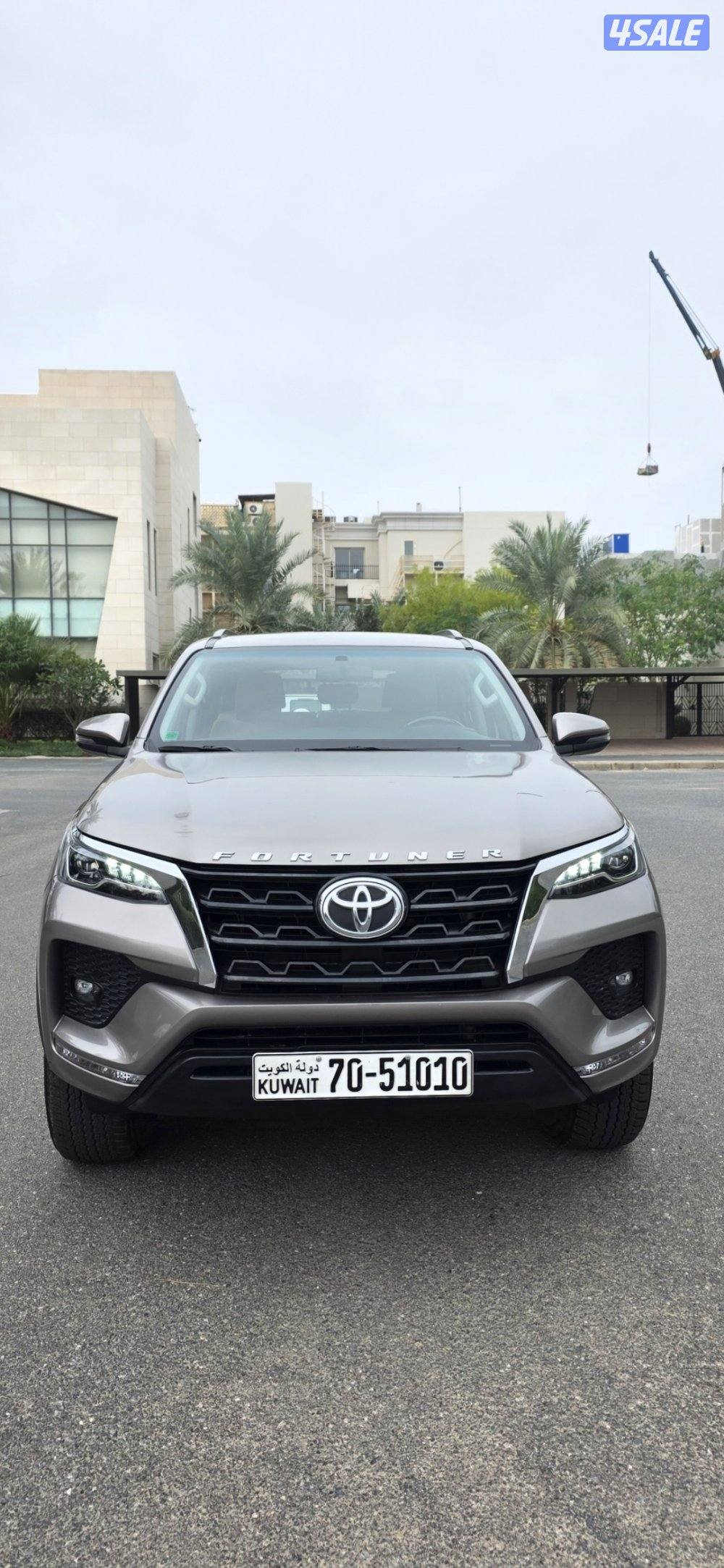 للبيع فورتنر 2023صبغ وكاله 6 سلندر ماشي 380