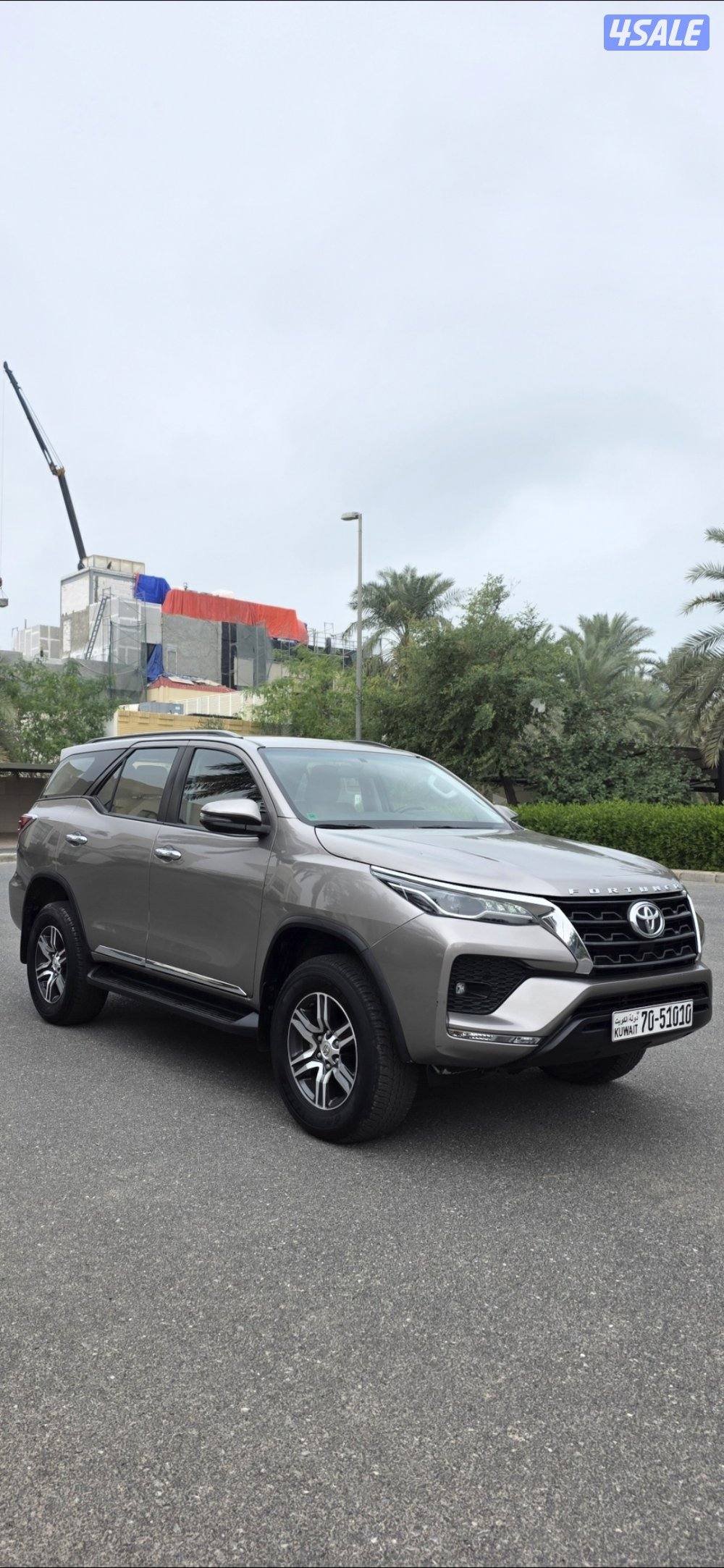 للبيع فورتنر 2023صبغ وكاله 6 سلندر ماشي 381