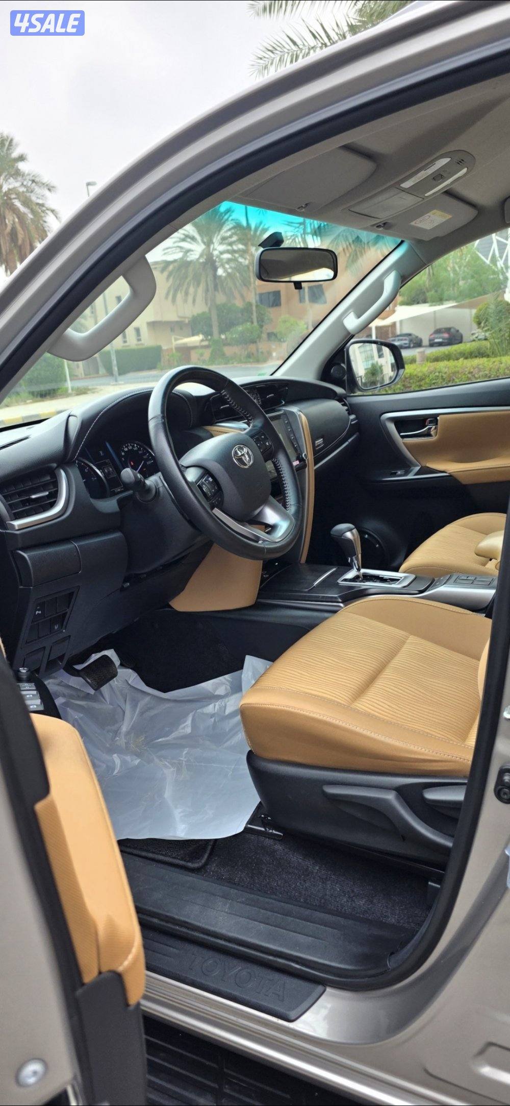 للبيع فورتنر 2023صبغ وكاله 6 سلندر ماشي 388