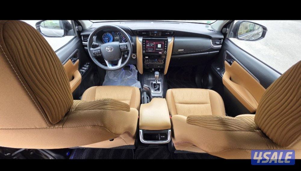 للبيع فورتنر 2023صبغ وكاله 6 سلندر ماشي 389