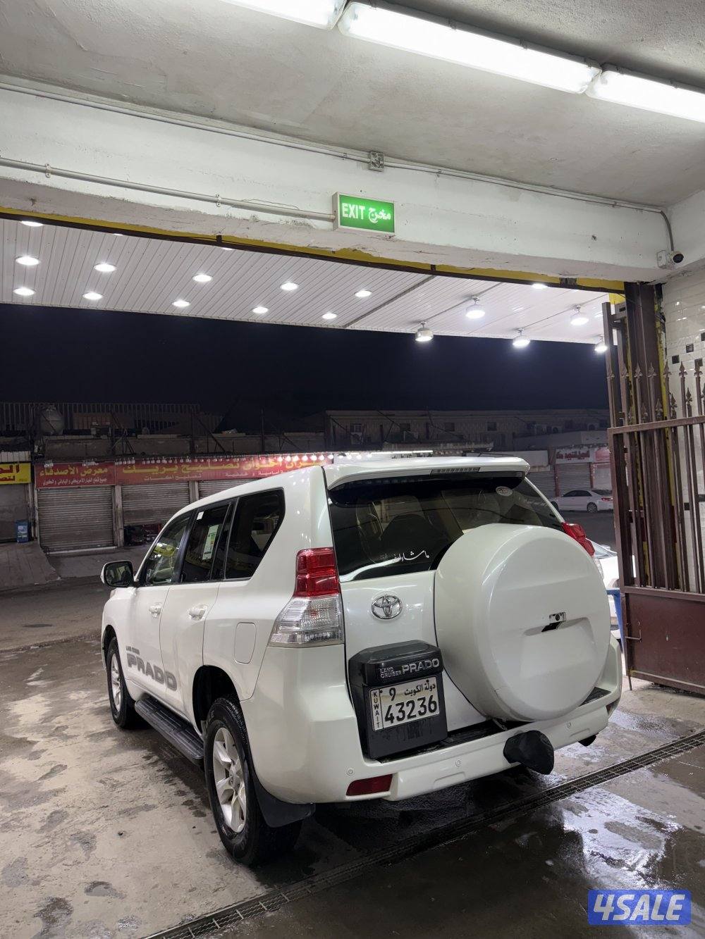 للبيع برادو ٢٠١١شرط قير ماكينه شاصي4