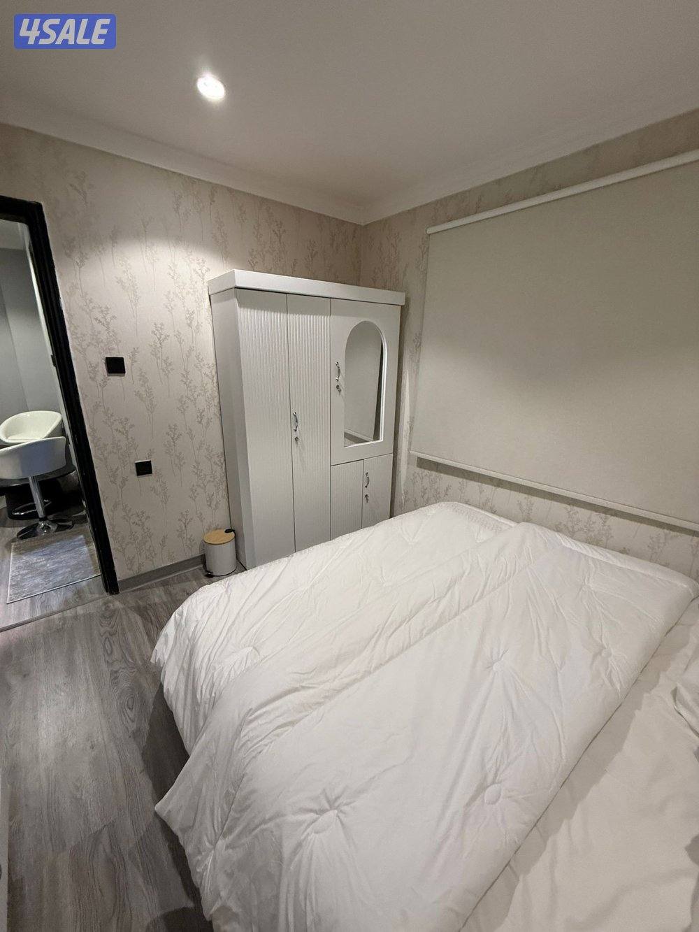 يوجد لدينا شقق الايجار خلو وفاضي غرفة وصالة ومطبخ وحمام تشطيب سوبر7