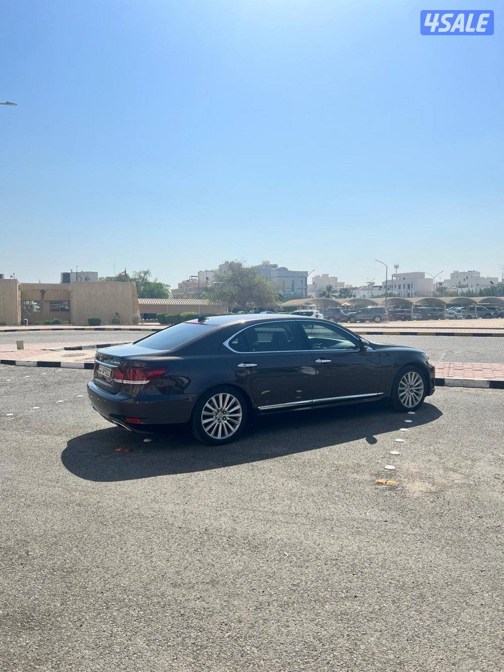 للبيع لكزس 460 صبغ وكالة4