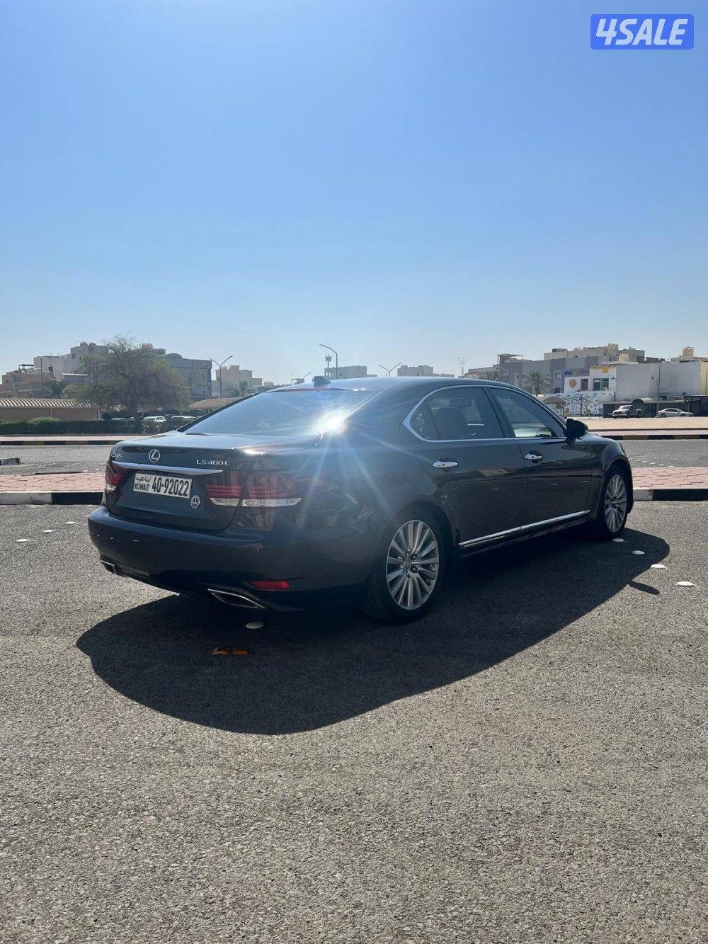 للبيع لكزس 460 صبغ وكالة3