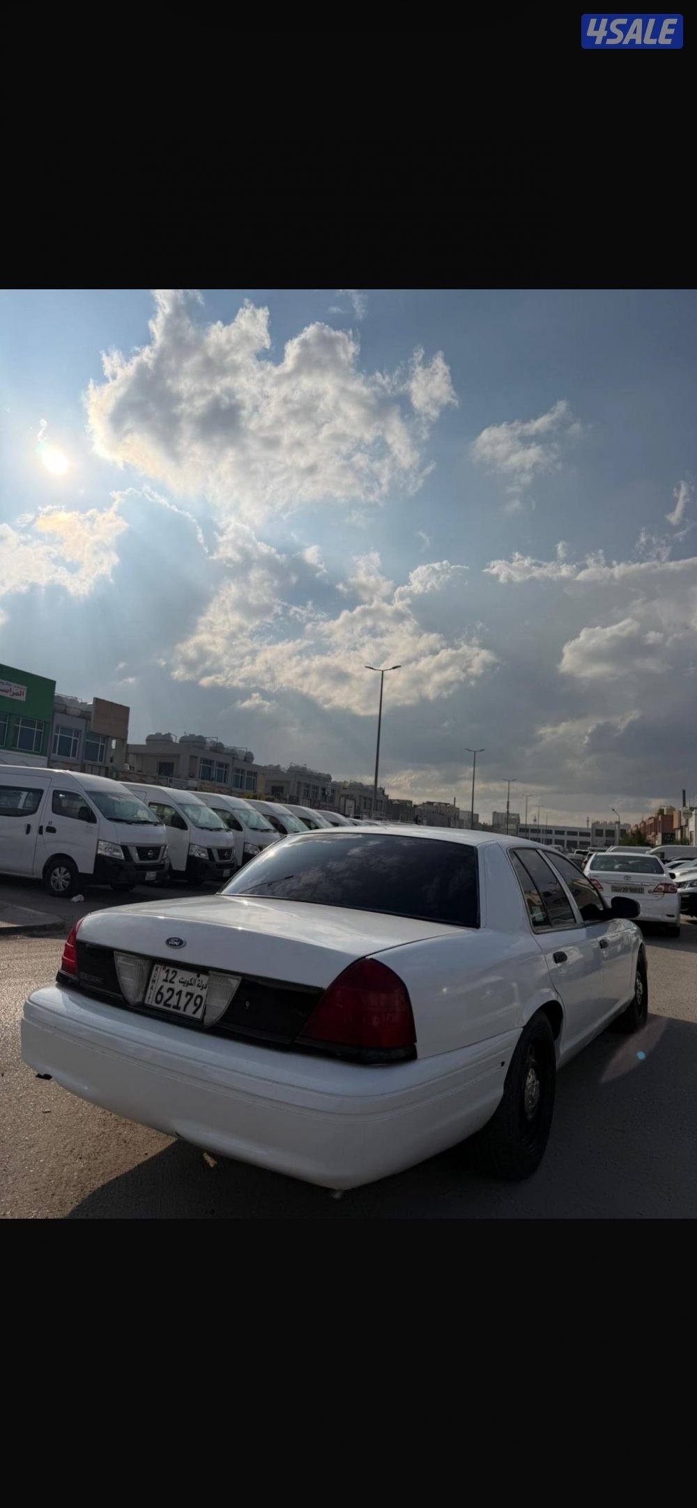 فورد بوليسي8