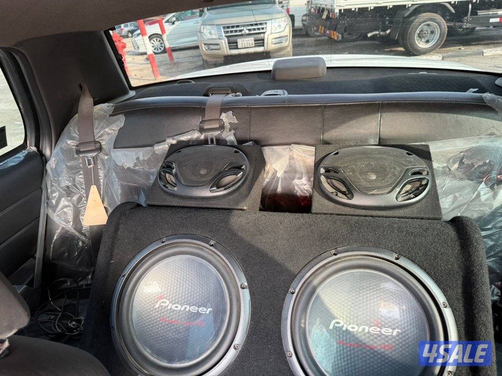 فورد بوليسي10