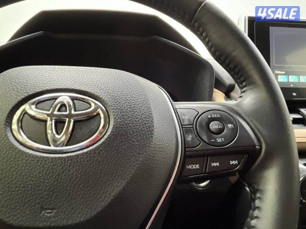 TOYOTA RAV401 4X4 HIGH OPTION9