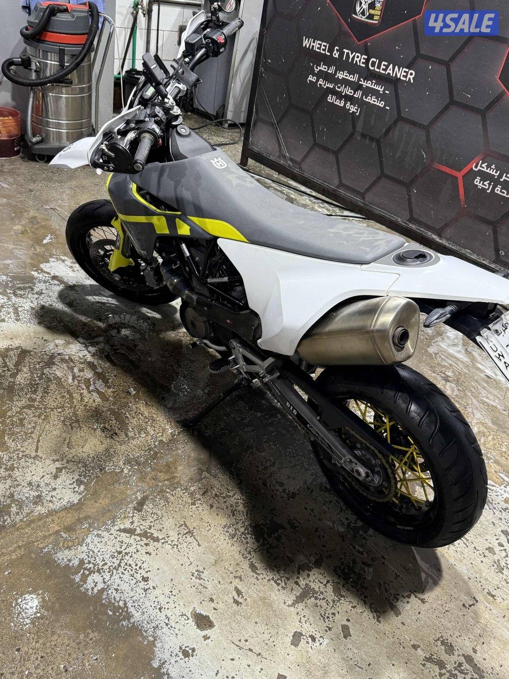 للبيع هسكفارنا 701 مديل ٢٠٢١2