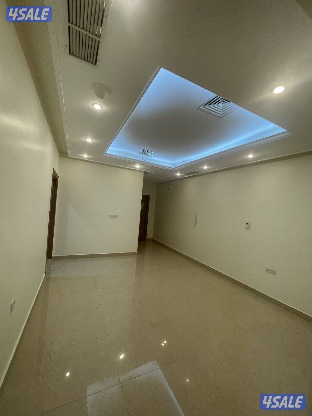 العقيله للايجار شقق وادوار تشطيب ديلوكس / ودور ارضي 5 غرف وديوانيه5