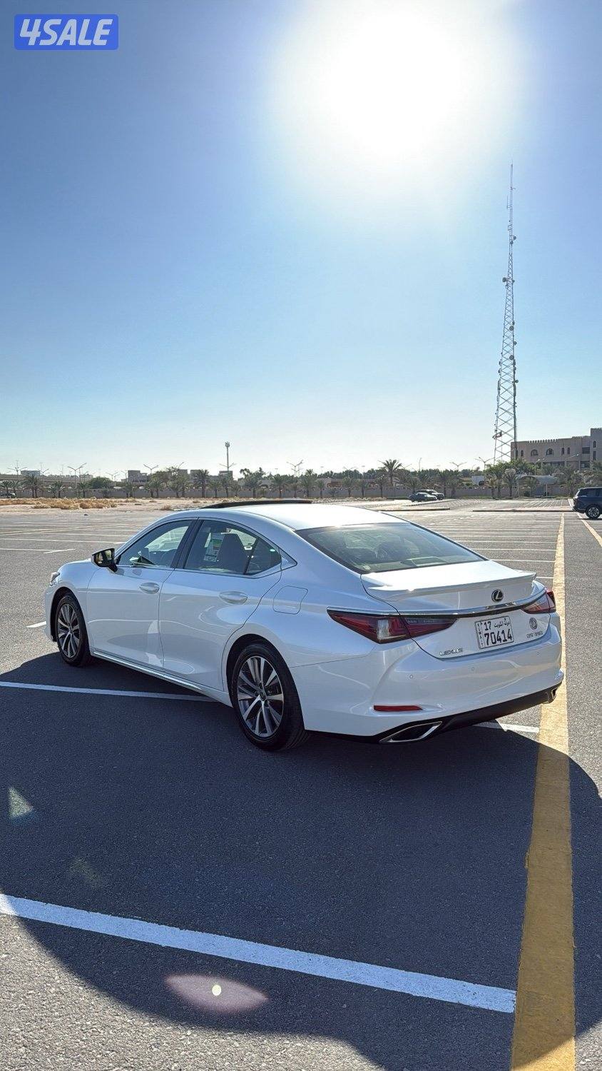 للبيع es-350 / 2020 الساير عداد ٧٣ الف3