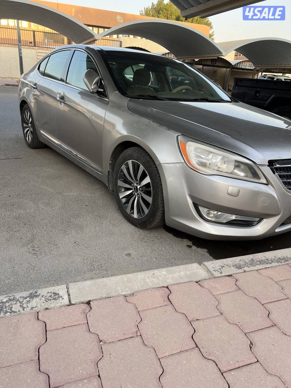 للبيع او للبدل كيا كادينزا 20123