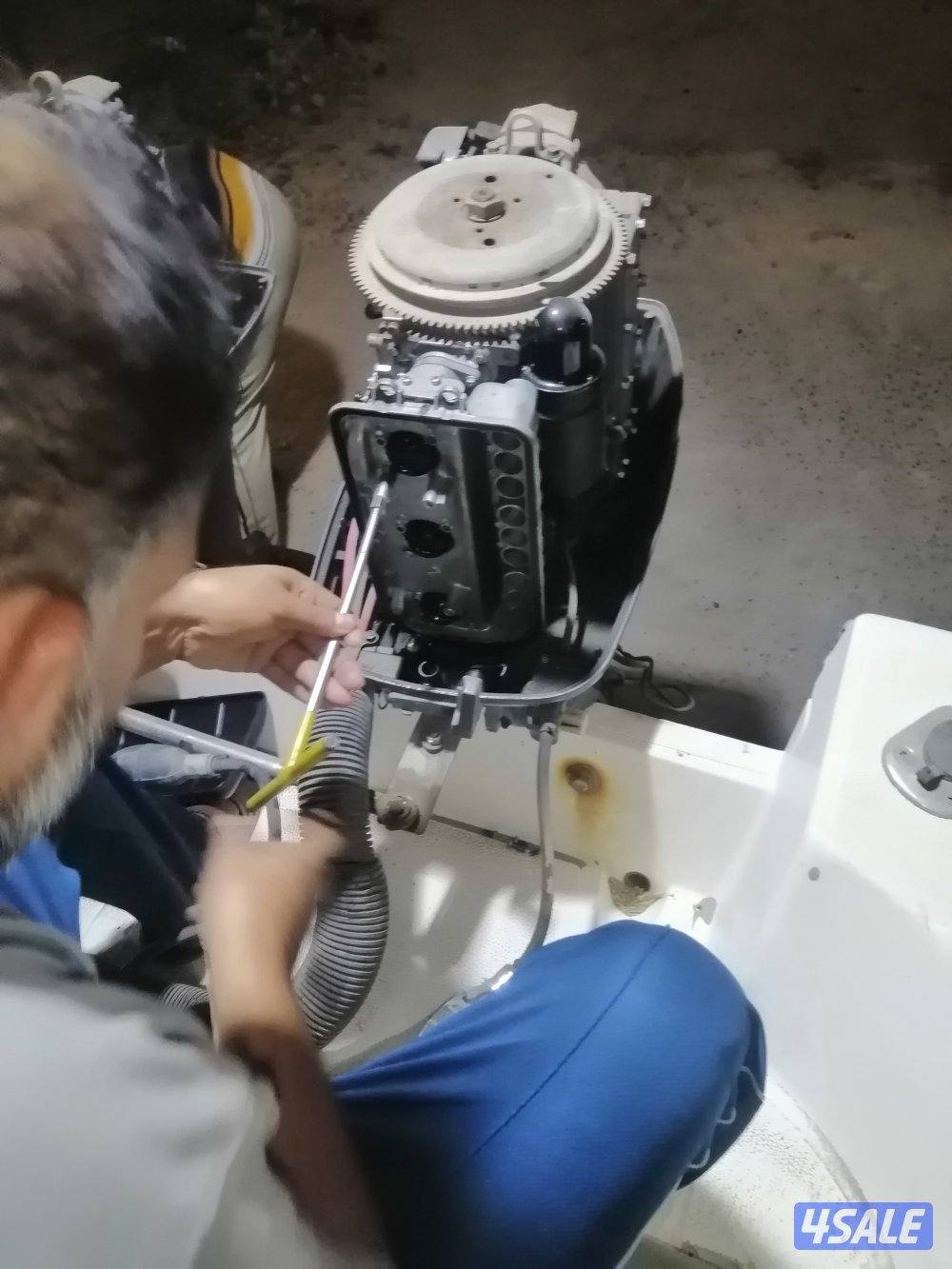 ميكانيكي كهربائي طراد جهاز ais8