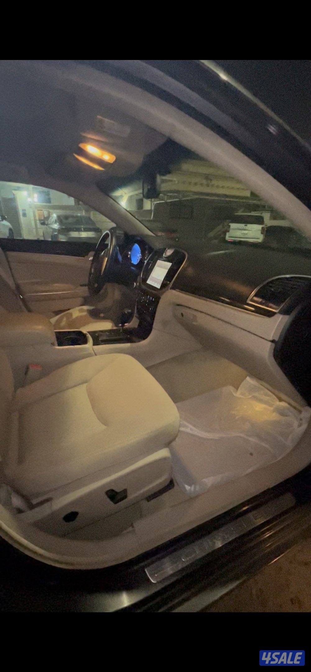 للبيع او للبدل كرايزلر C3001