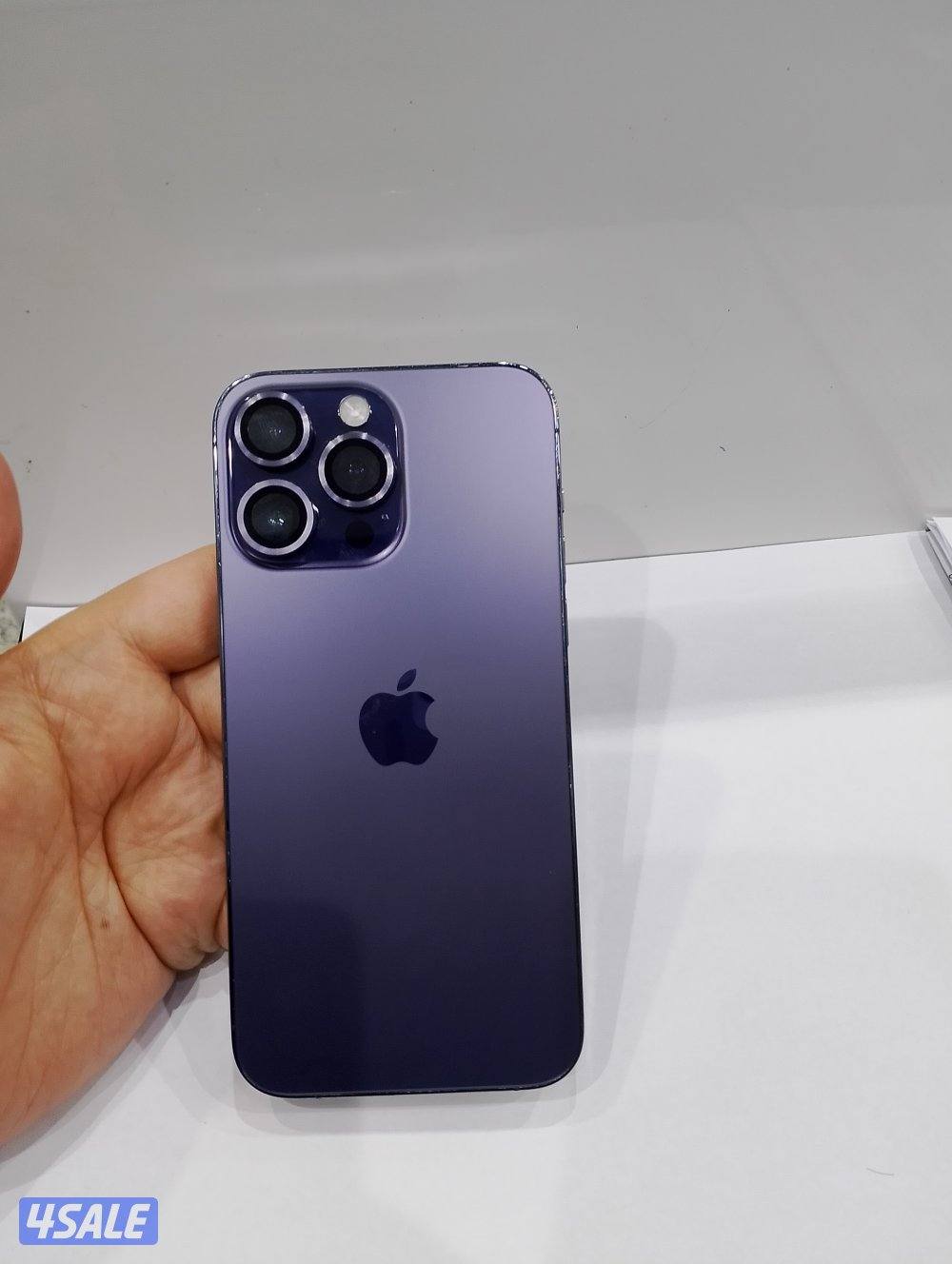 iPhone 14pro max 2560