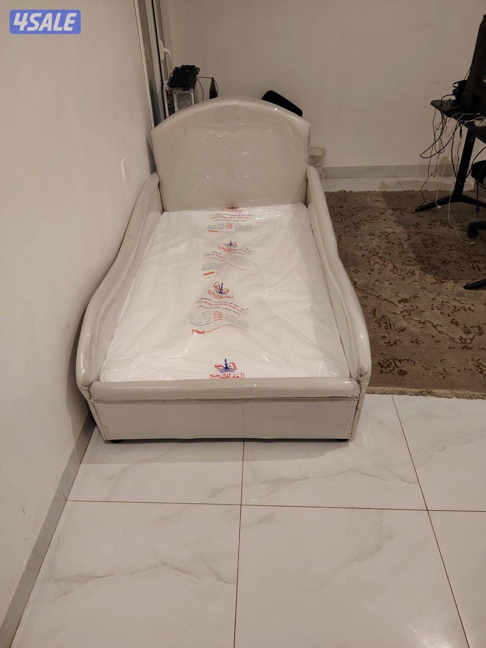 فرشات وسراير بكل الأحجام المقاسات وأرخص الأسعار وجميع الدزينات2