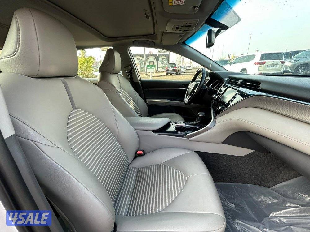 تيوتا كامرى -SE موديل 2019 ماشى 187.000 k.m5