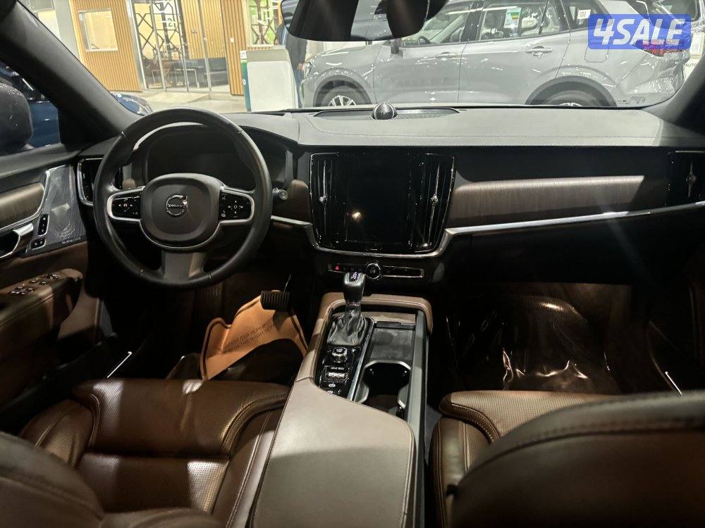 البيع فولو v901