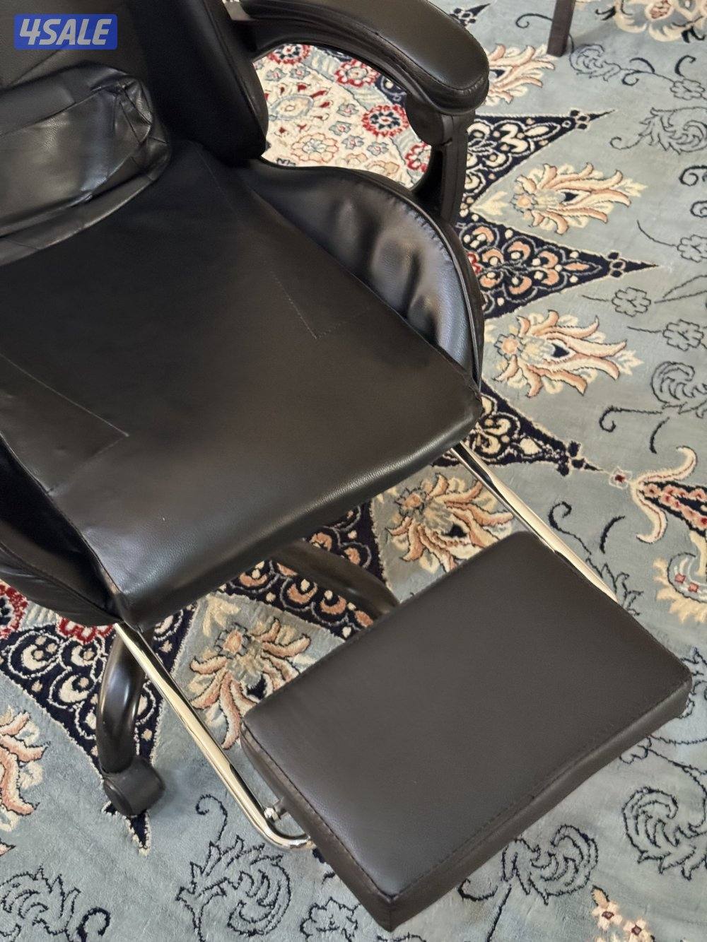 كرسي قيمنق مستعمل0