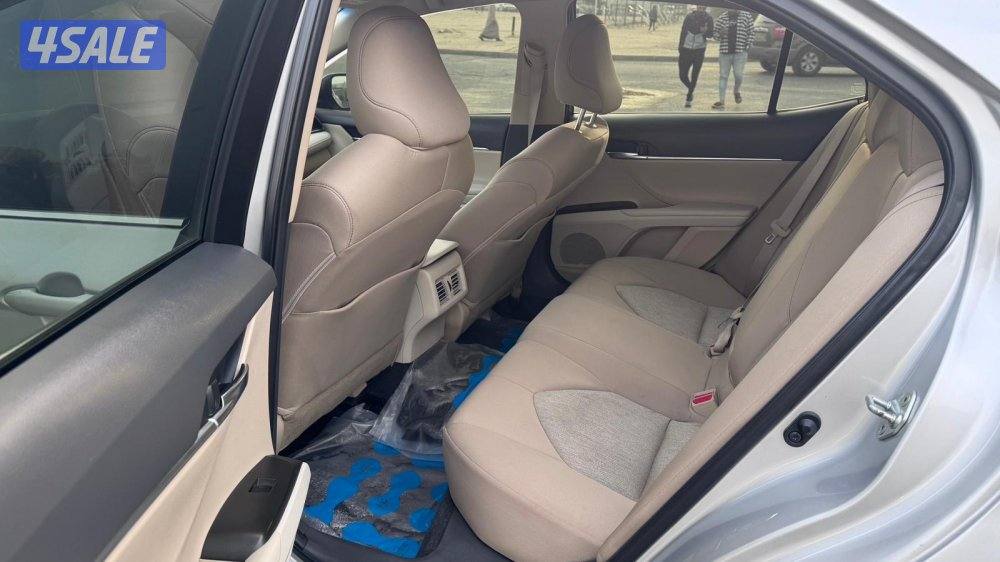 للبيع كامري ٢٠٢٣ LE وارد الساير7