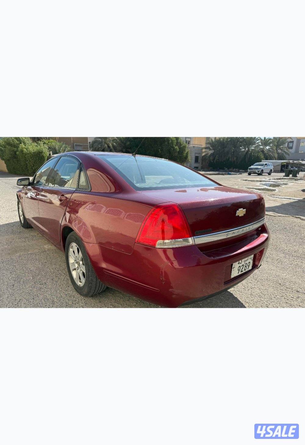 للبيع كابرس 2010 نظيف 6سلندر4