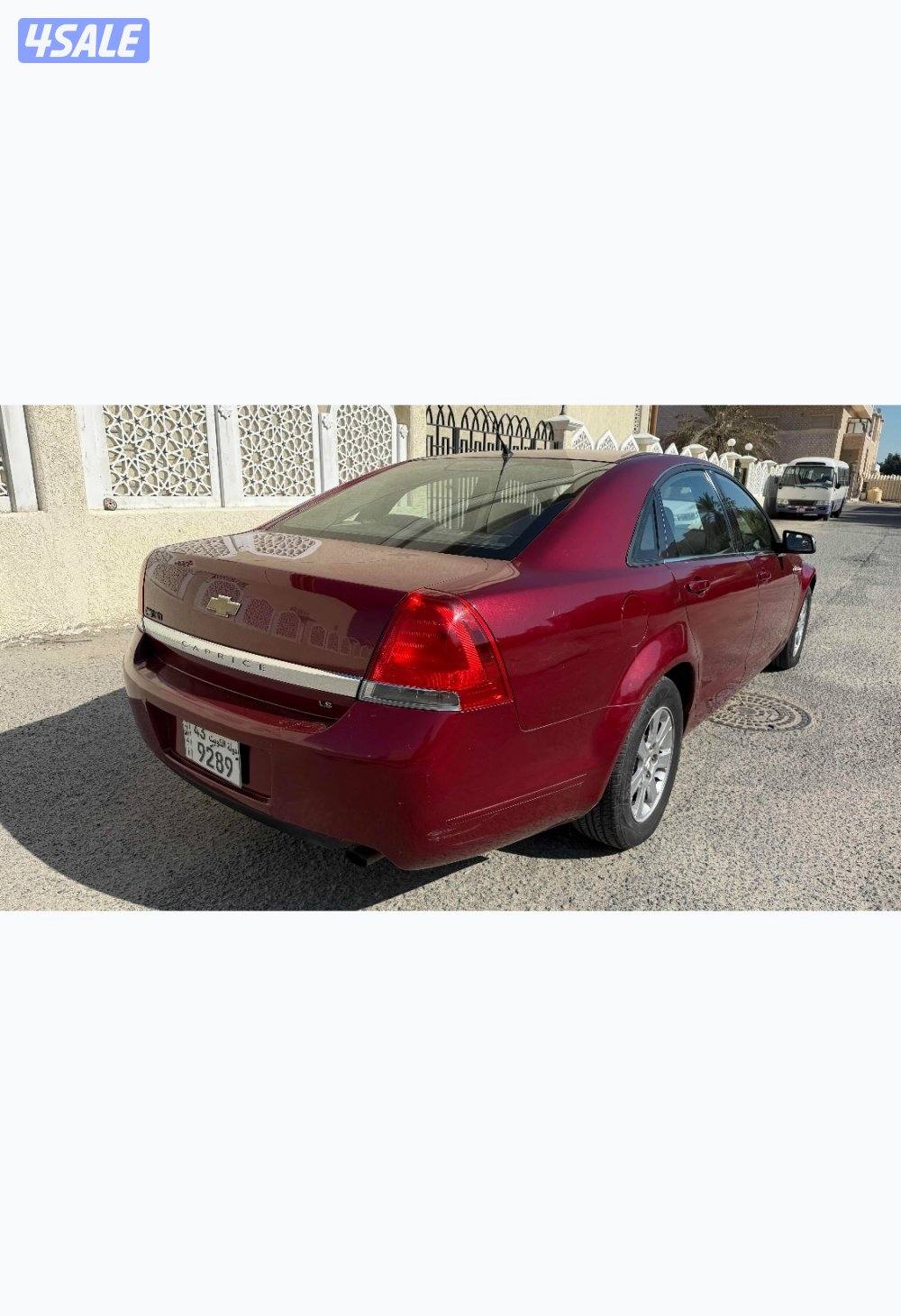 للبيع كابرس 2010 نظيف 6سلندر6