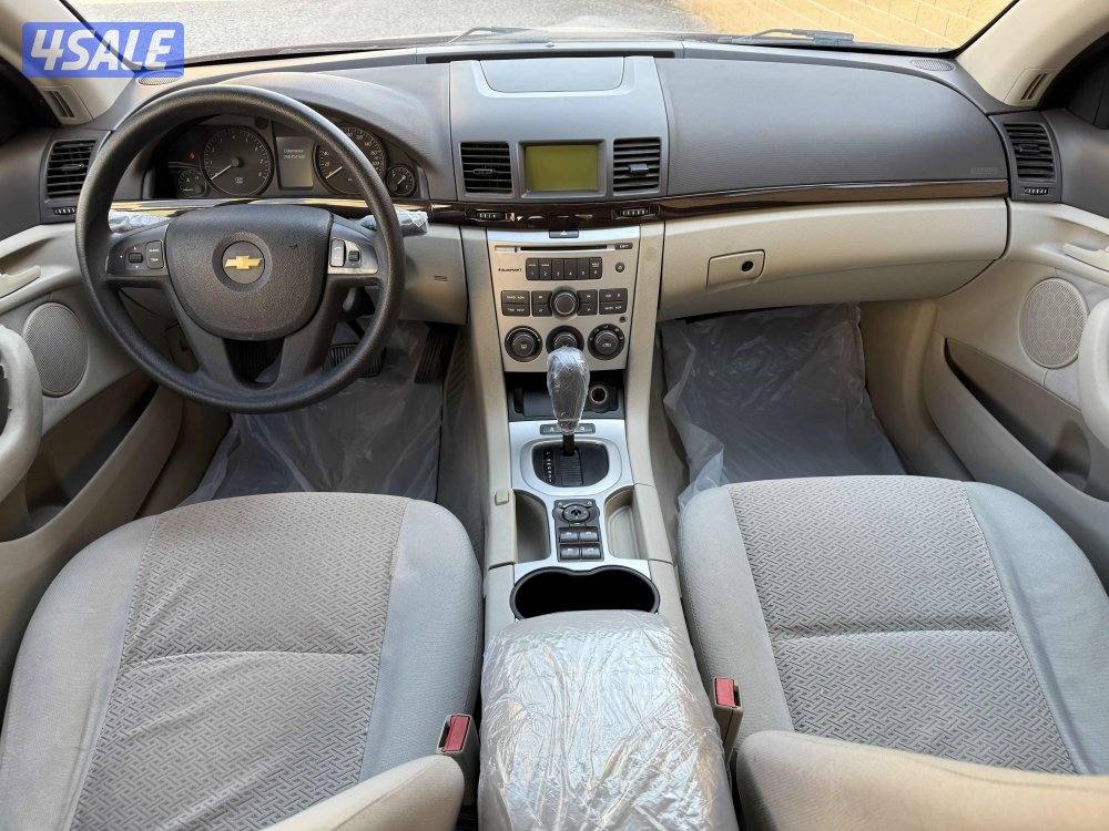 للبيع كابرس 2010 نظيف 6سلندر8