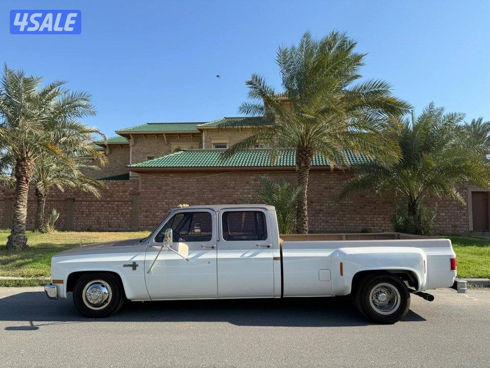 شيفروليه سيلفرادو دولي دبل تاير قمارتين موديل 1985 وارد الوكالة الكويت7