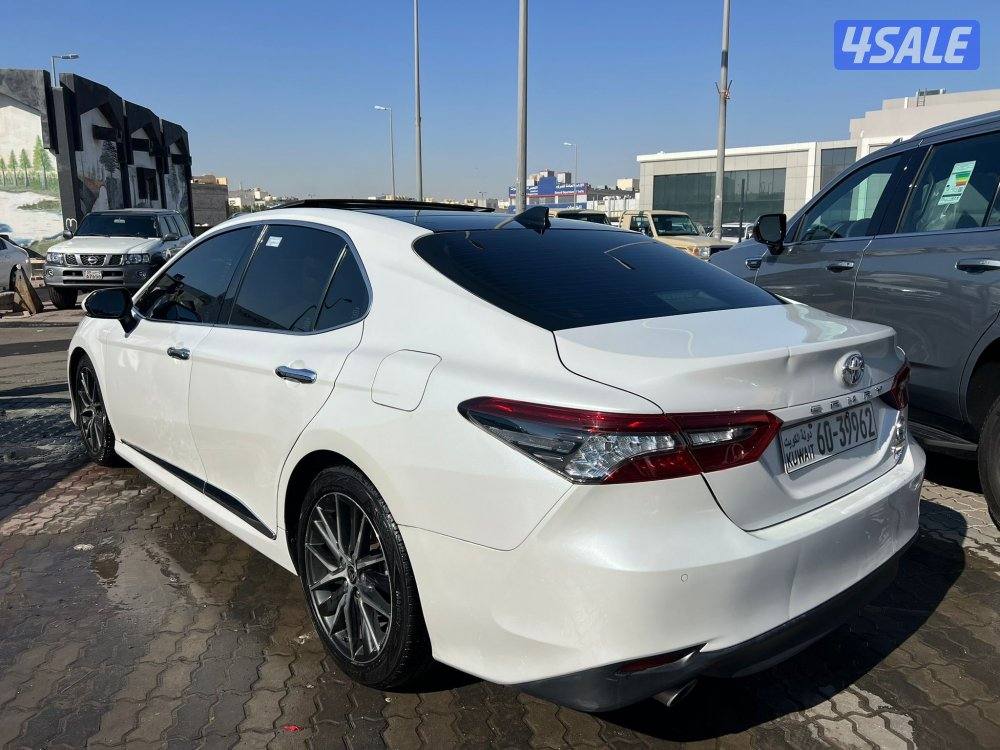 كامري ليمتد V61