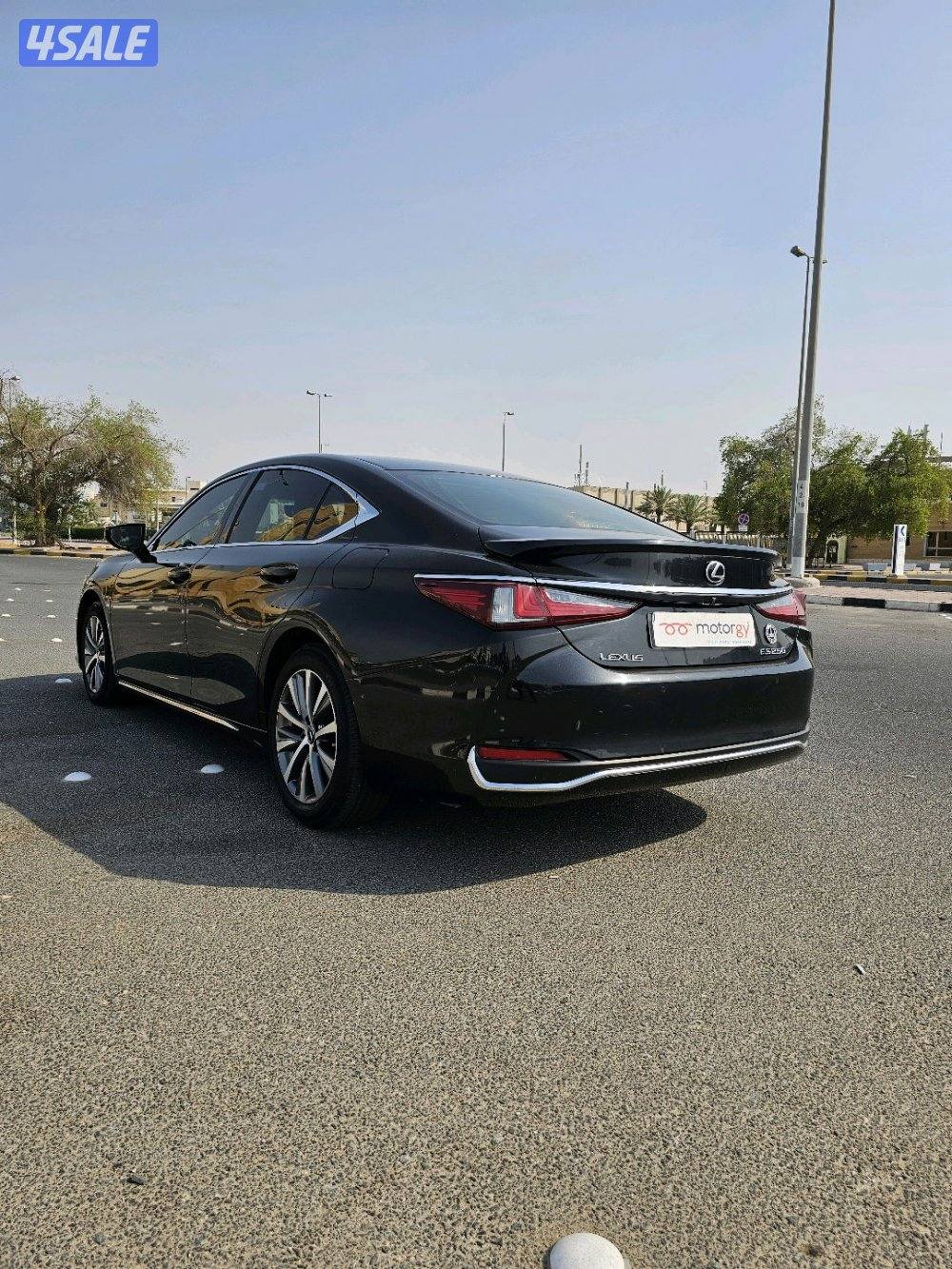 Lexus es25012