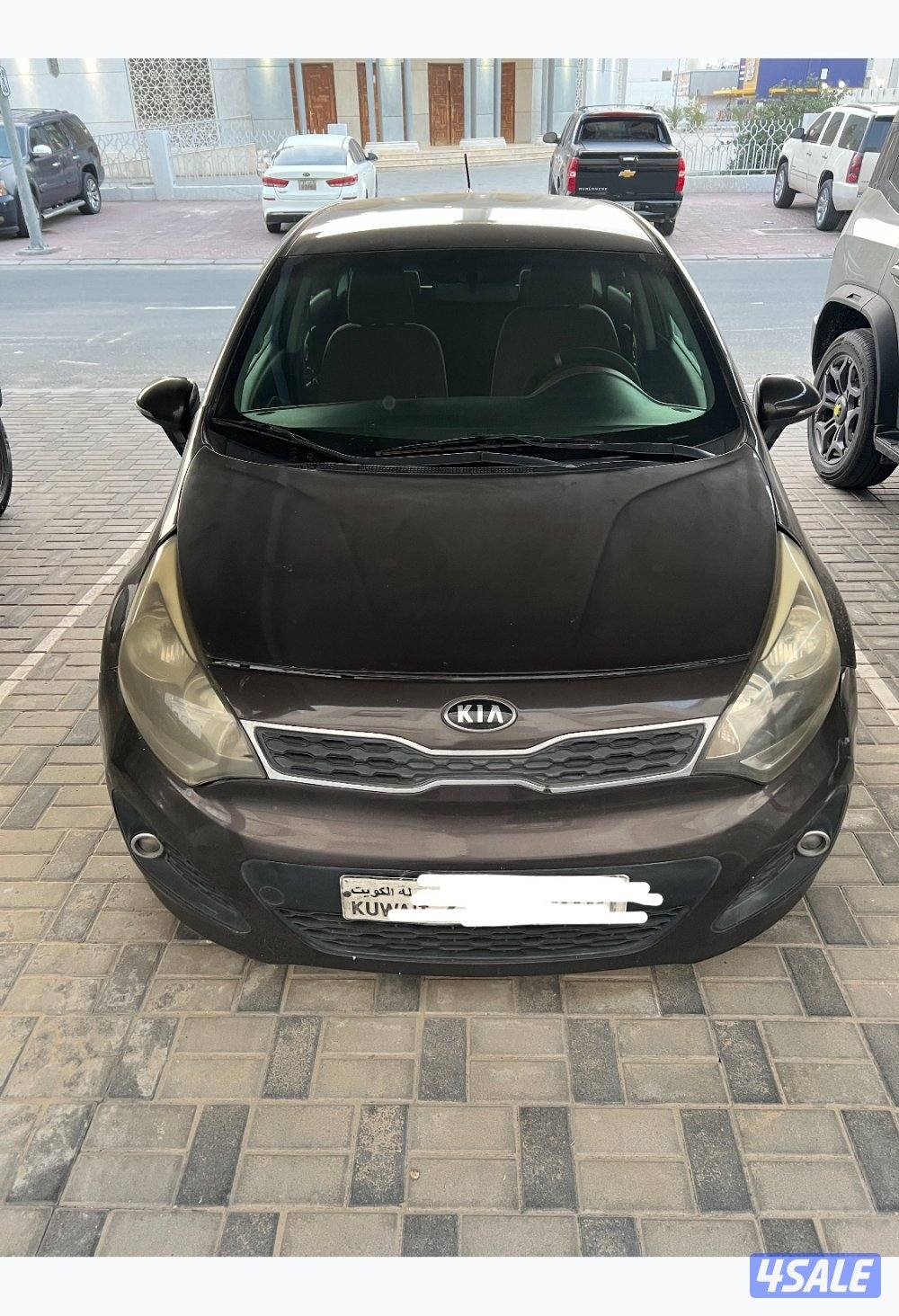 للبيع كيا ريو1