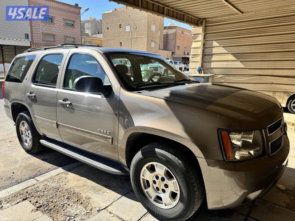 تاهو 2013 شرط الفحص قير مكية شاصي البدي قطعتين تجميلي بحالة الوكالة1