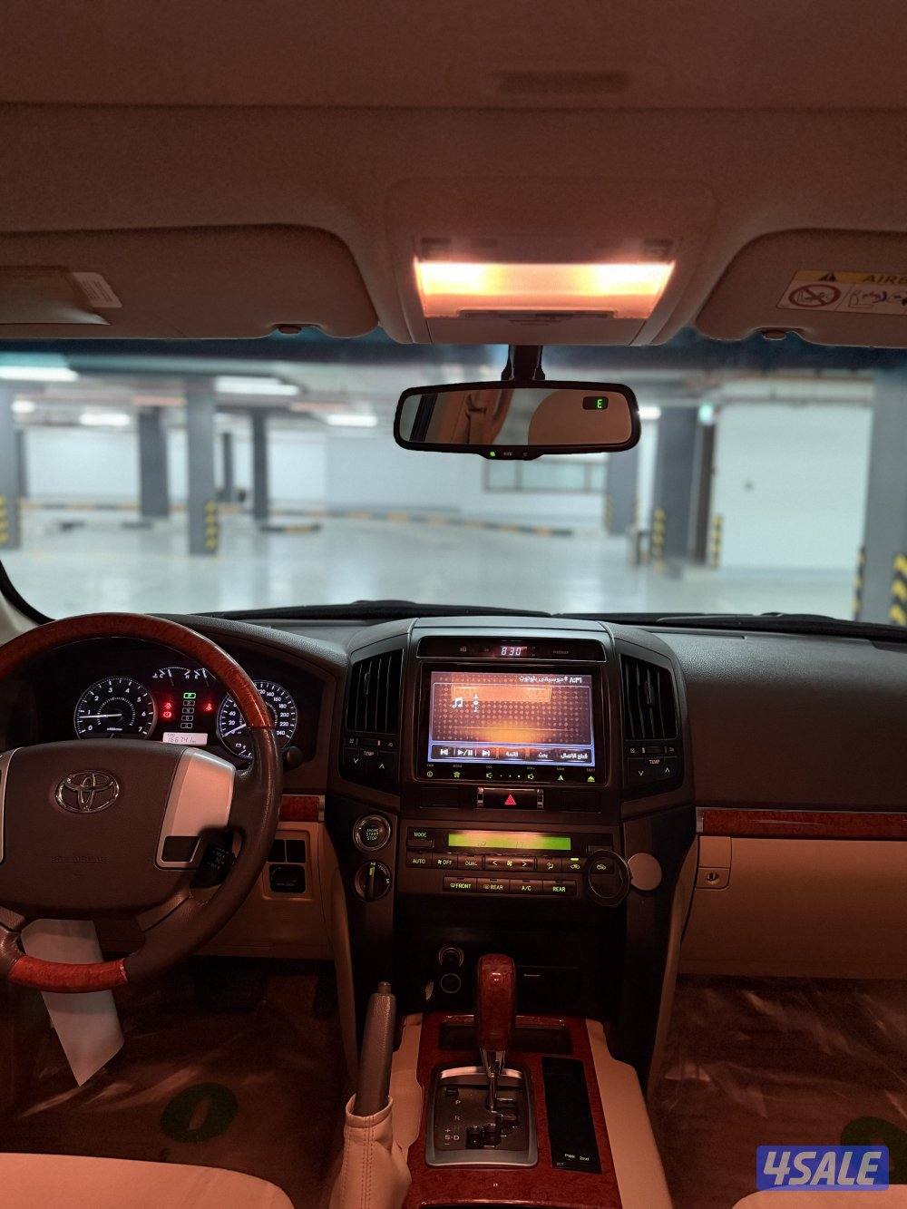 للبيع لاندكروزر الساير صبغ وكاله ماعدا ثلاث قطع ماشي1671