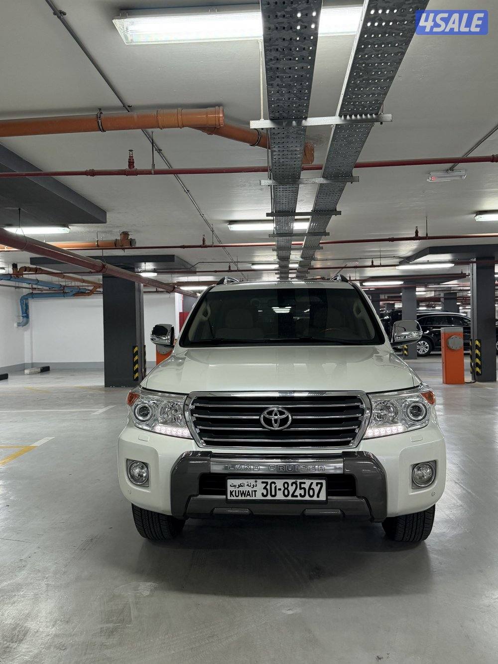 للبيع لاندكروزر الساير صبغ وكاله ماعدا ثلاث قطع ماشي1672