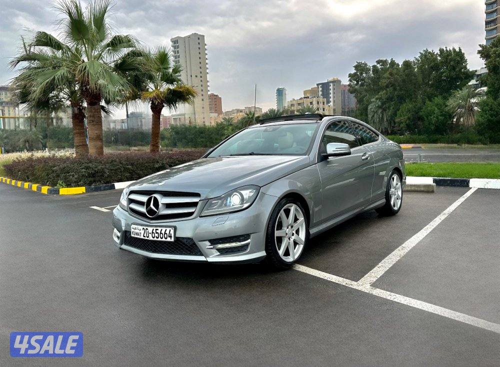 مرسيدس C350 - الموديل:2013 - العداد:1732