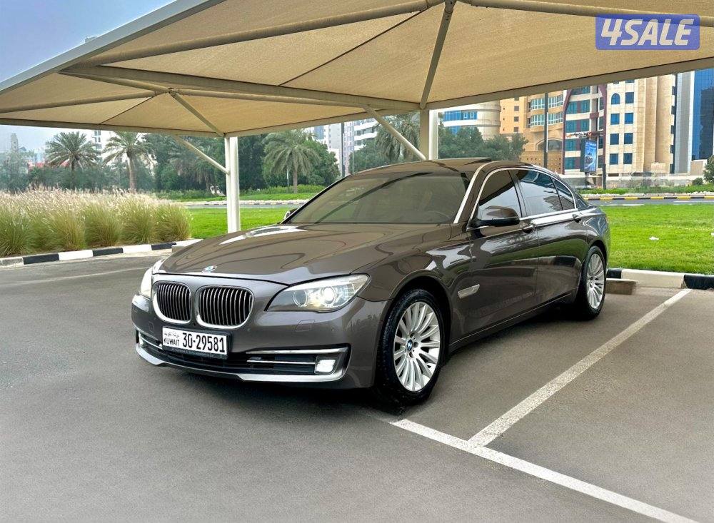 ًBMW 730Li - الموديل:2014 - العداد:1602