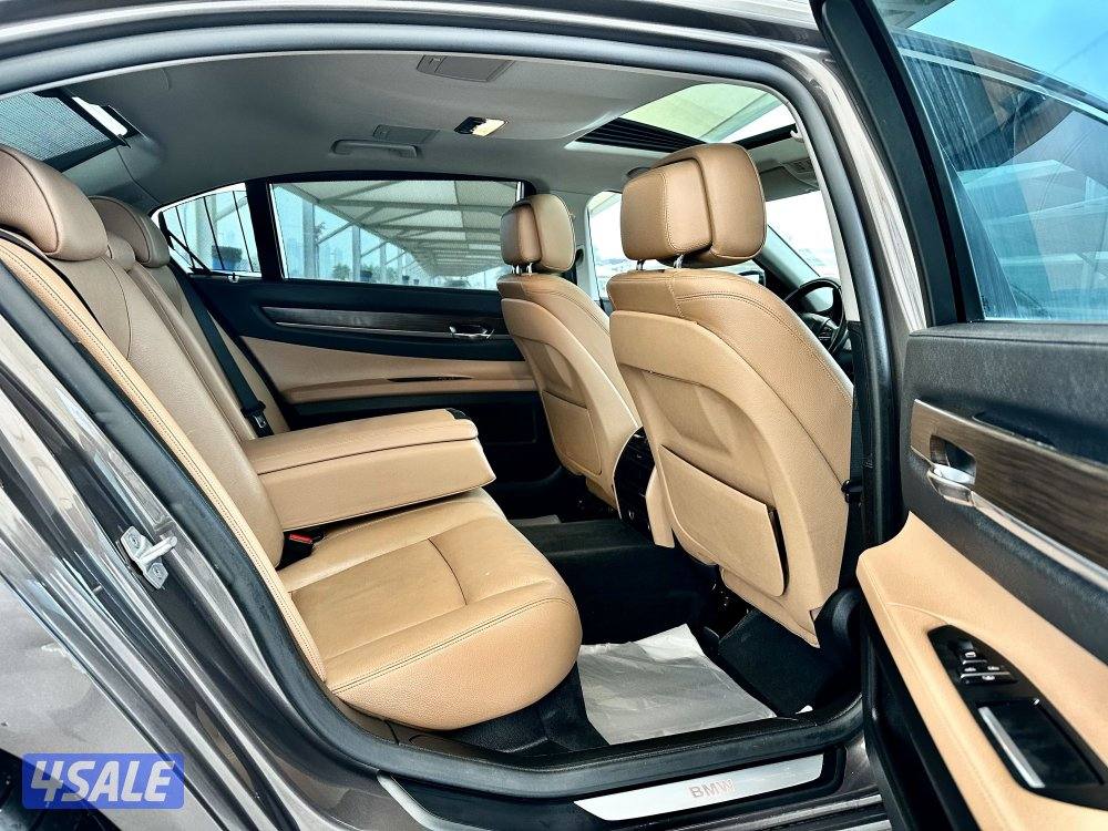 ًBMW 730Li - الموديل:2014 - العداد:1609