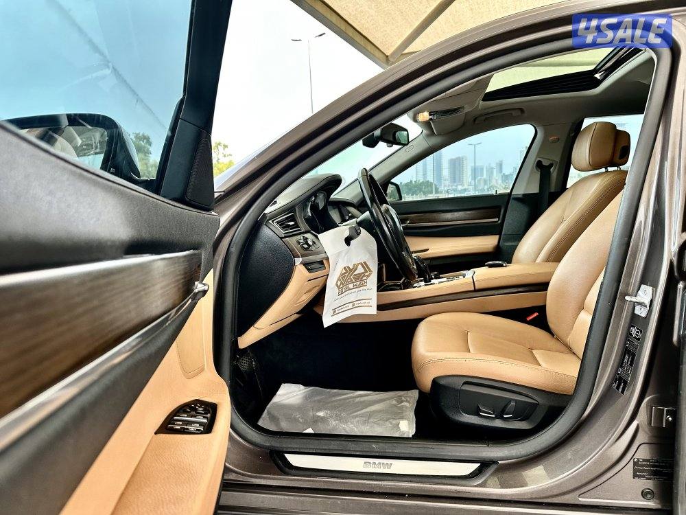 ًBMW 730Li - الموديل:2014 - العداد:16013